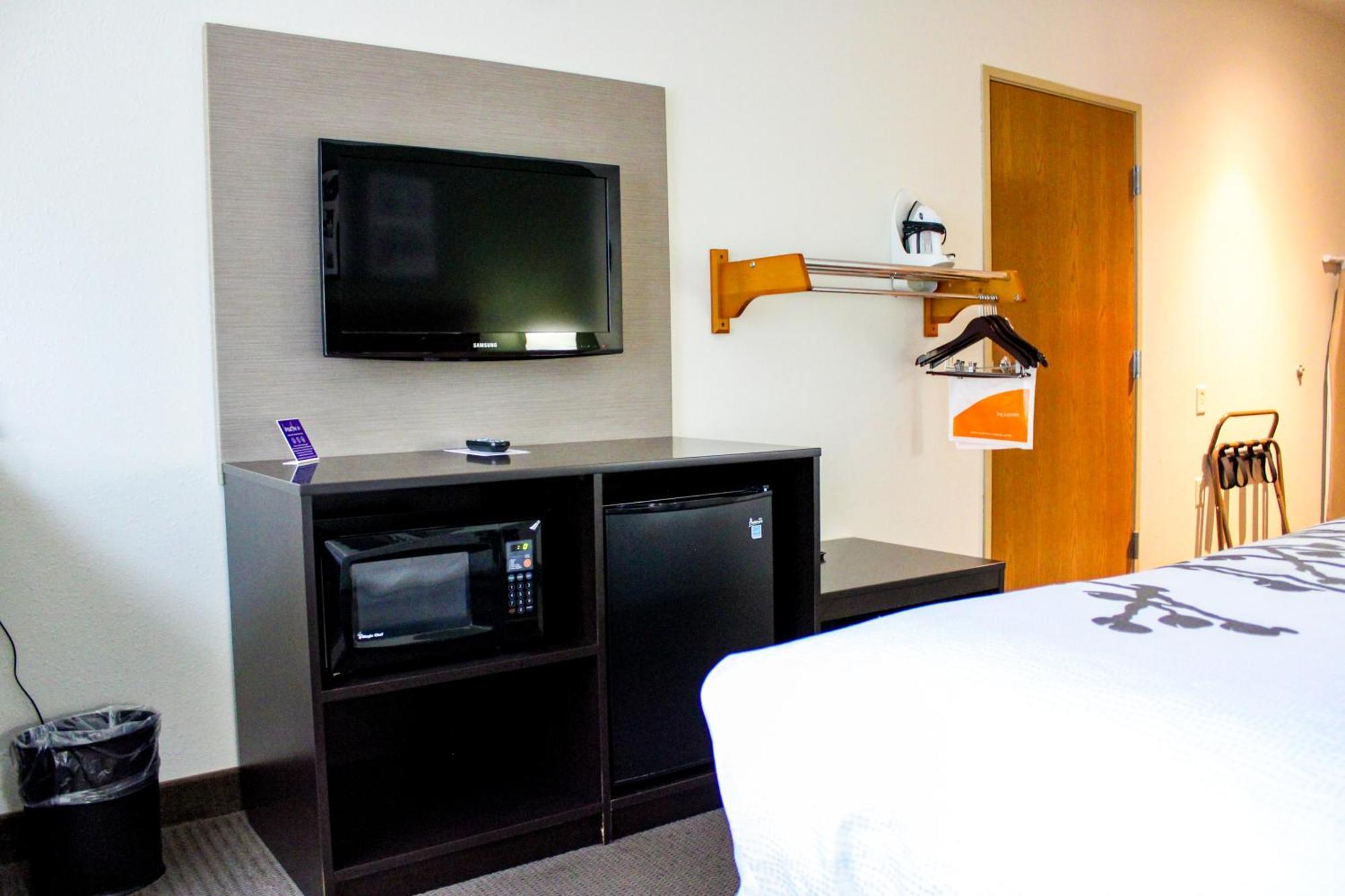 Sleep Inn & Suites Conference Center Eau Claire North Union Ngoại thất bức ảnh