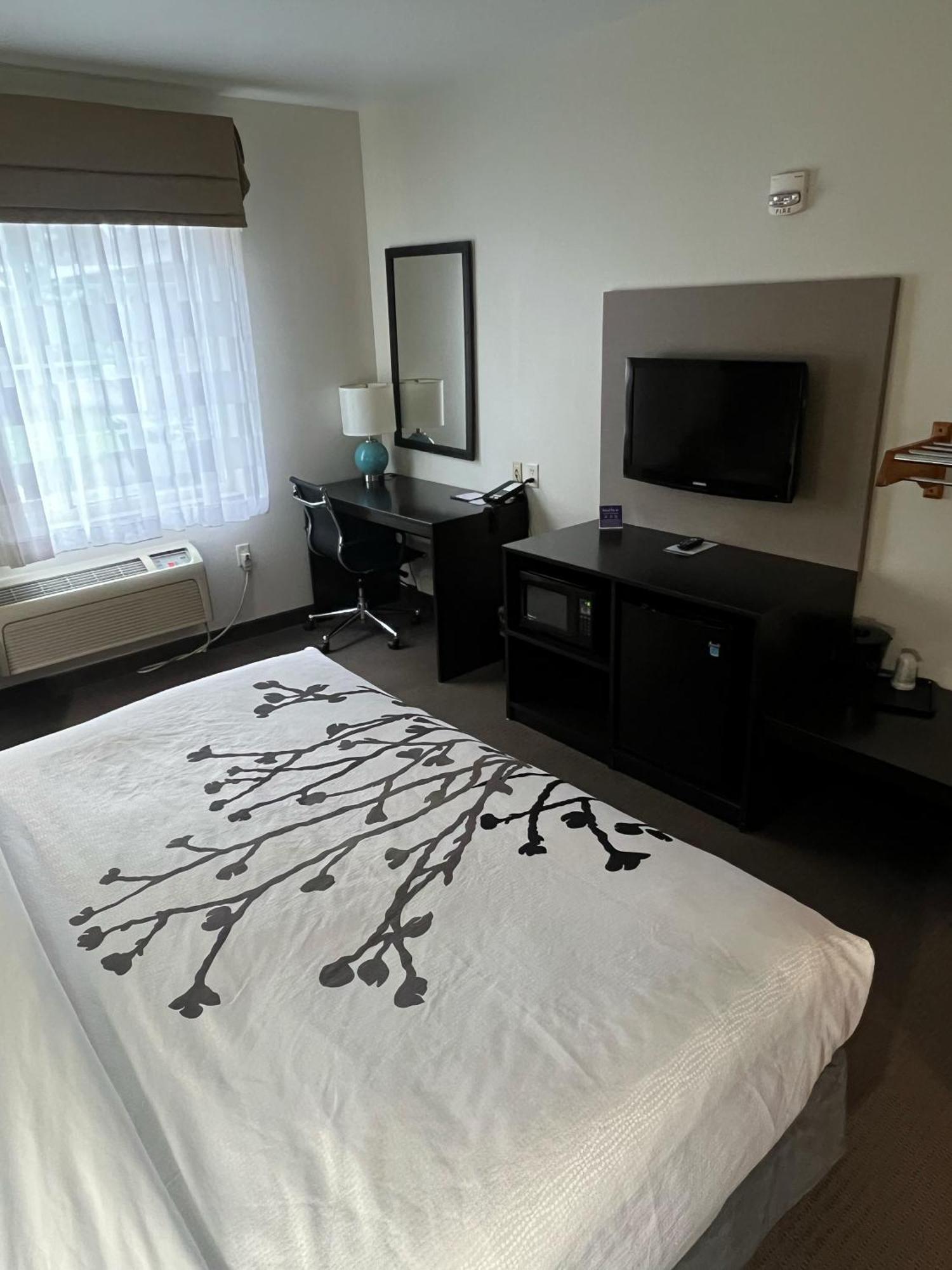 Sleep Inn & Suites Conference Center Eau Claire North Union Ngoại thất bức ảnh
