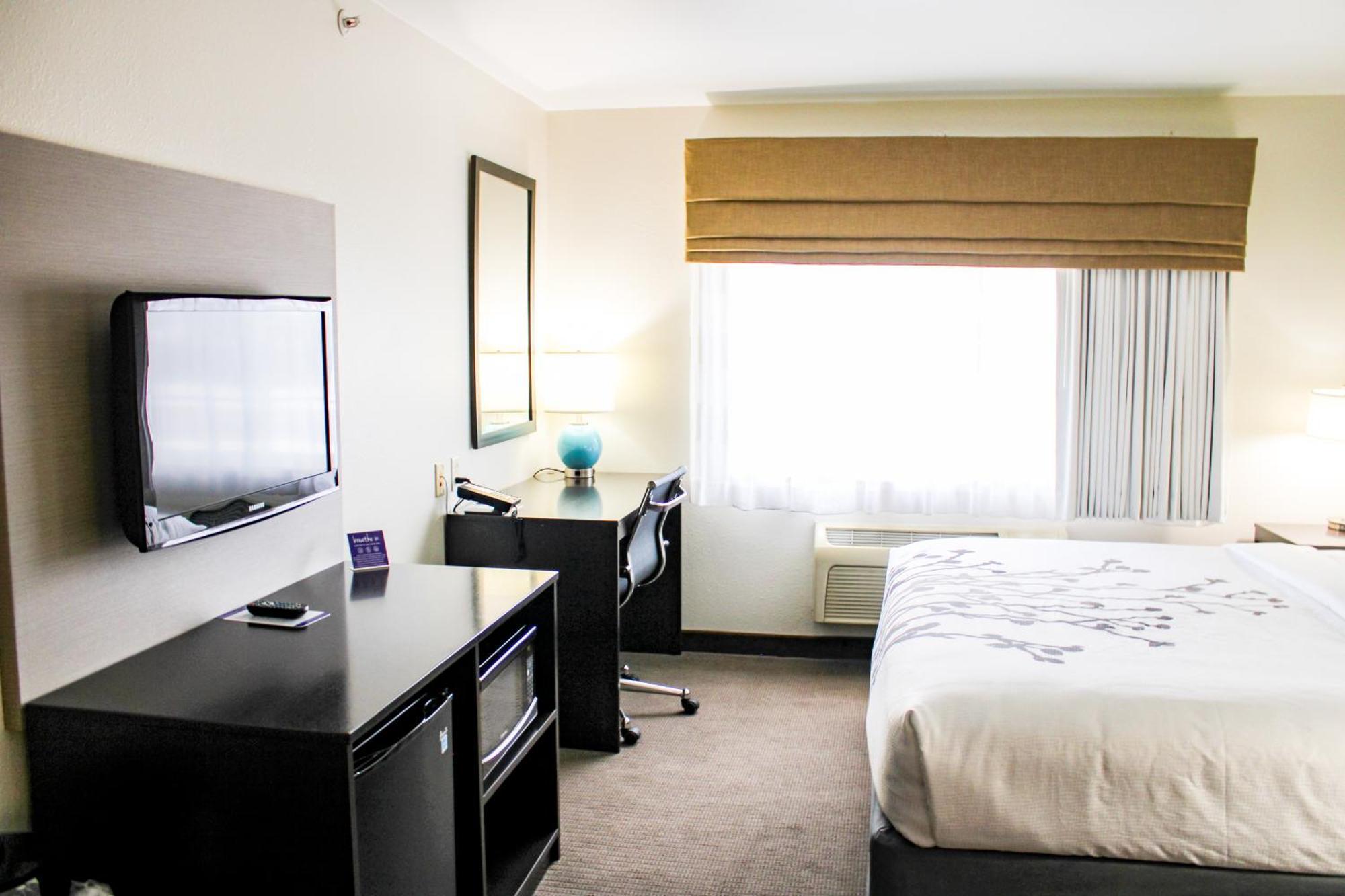 Sleep Inn & Suites Conference Center Eau Claire North Union Ngoại thất bức ảnh