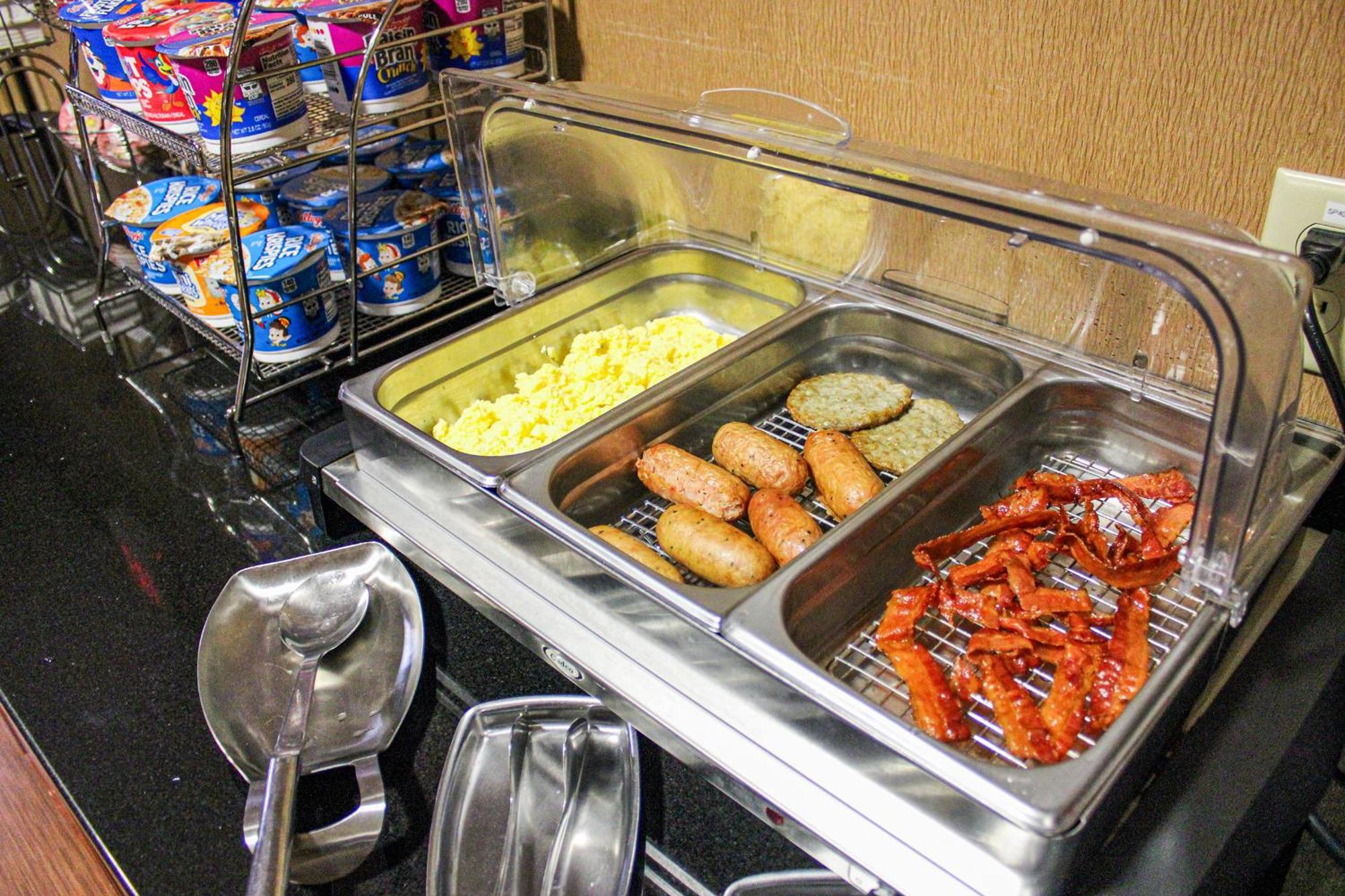 Sleep Inn & Suites Conference Center Eau Claire North Union Ngoại thất bức ảnh